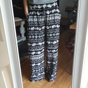Wide leg pants